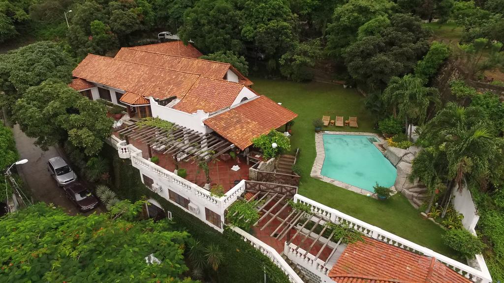 Iguanazu Bed & Breakfast Гуаякіль Екстер'єр фото